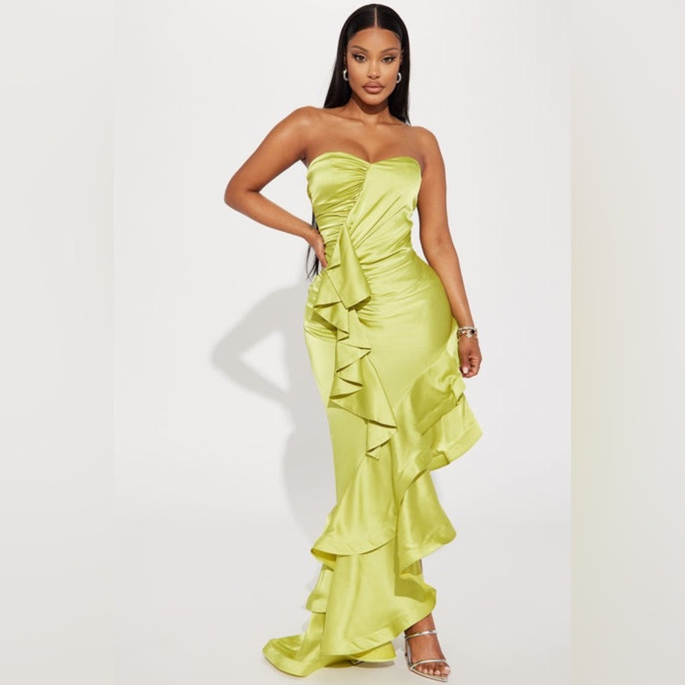 Fashion Nova Strapless Lime Dress